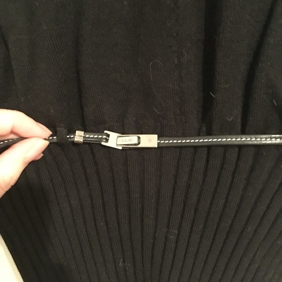 LAUREL (ESCADA) Pullover - great for every body! - Picture 2 of 3